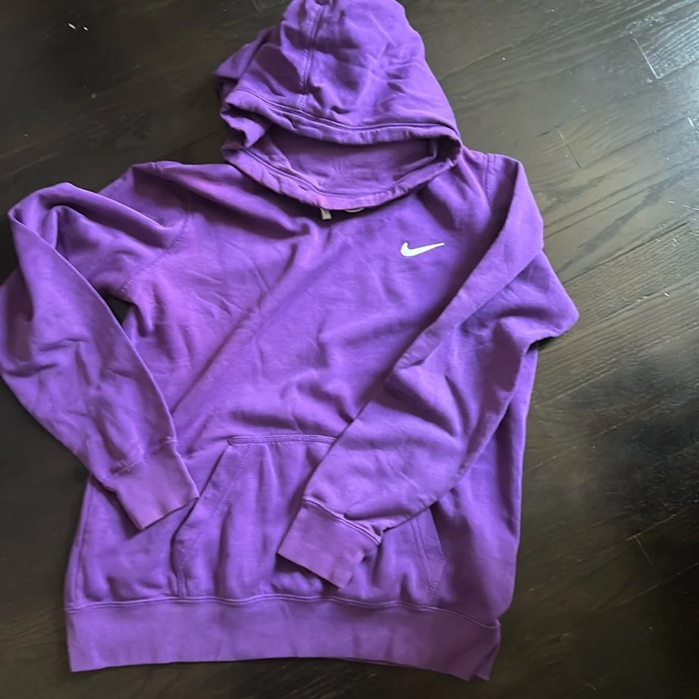 Purple Nike Hoodie - Picture 1 of 2